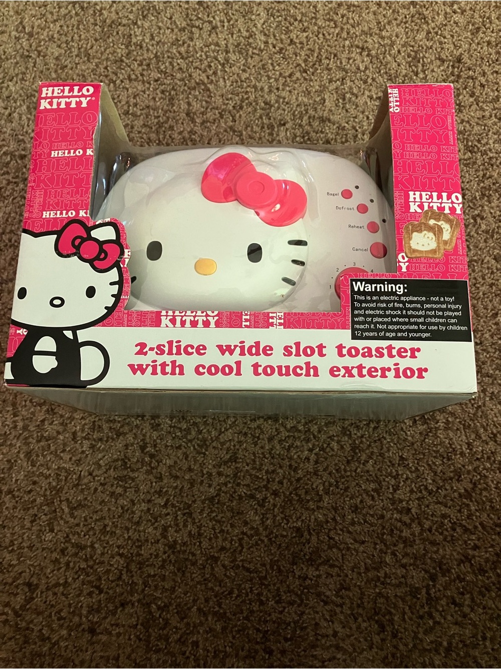 Hello Kitty Wide Slot 2-Slice Toaster with Cool Touch